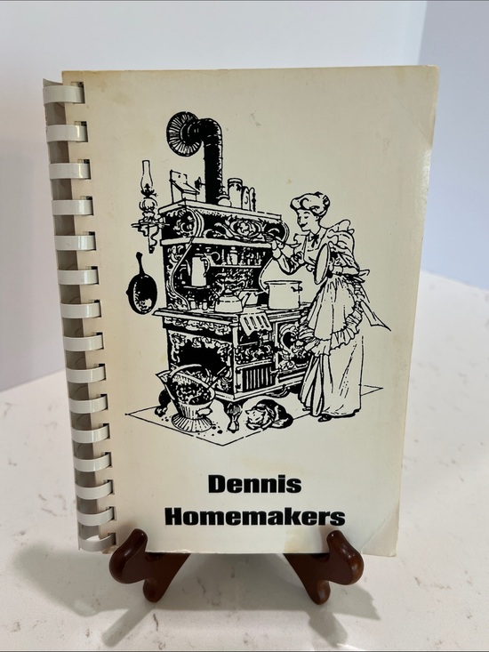 Vintage Other - Vintage 1999 Dennis Homemakers Mississippi Community Cookbook Southern Recipes